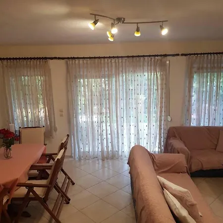 Book & Go Seaside Villas Holiday home *